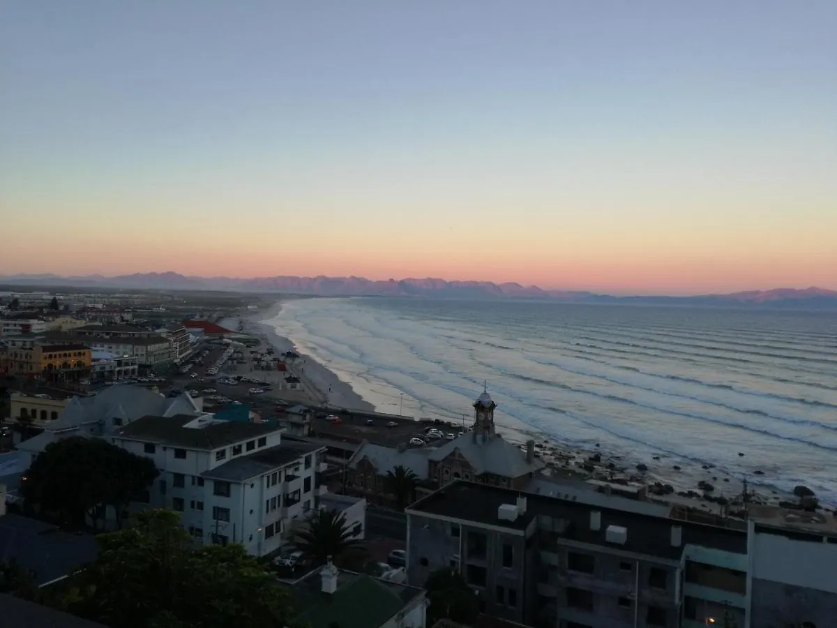 Seaview Apartment In Muizenberg South Africa