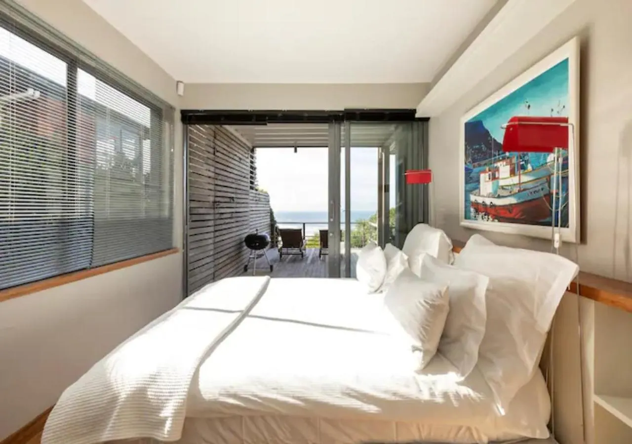 Seaview Apartment In Muizenberg