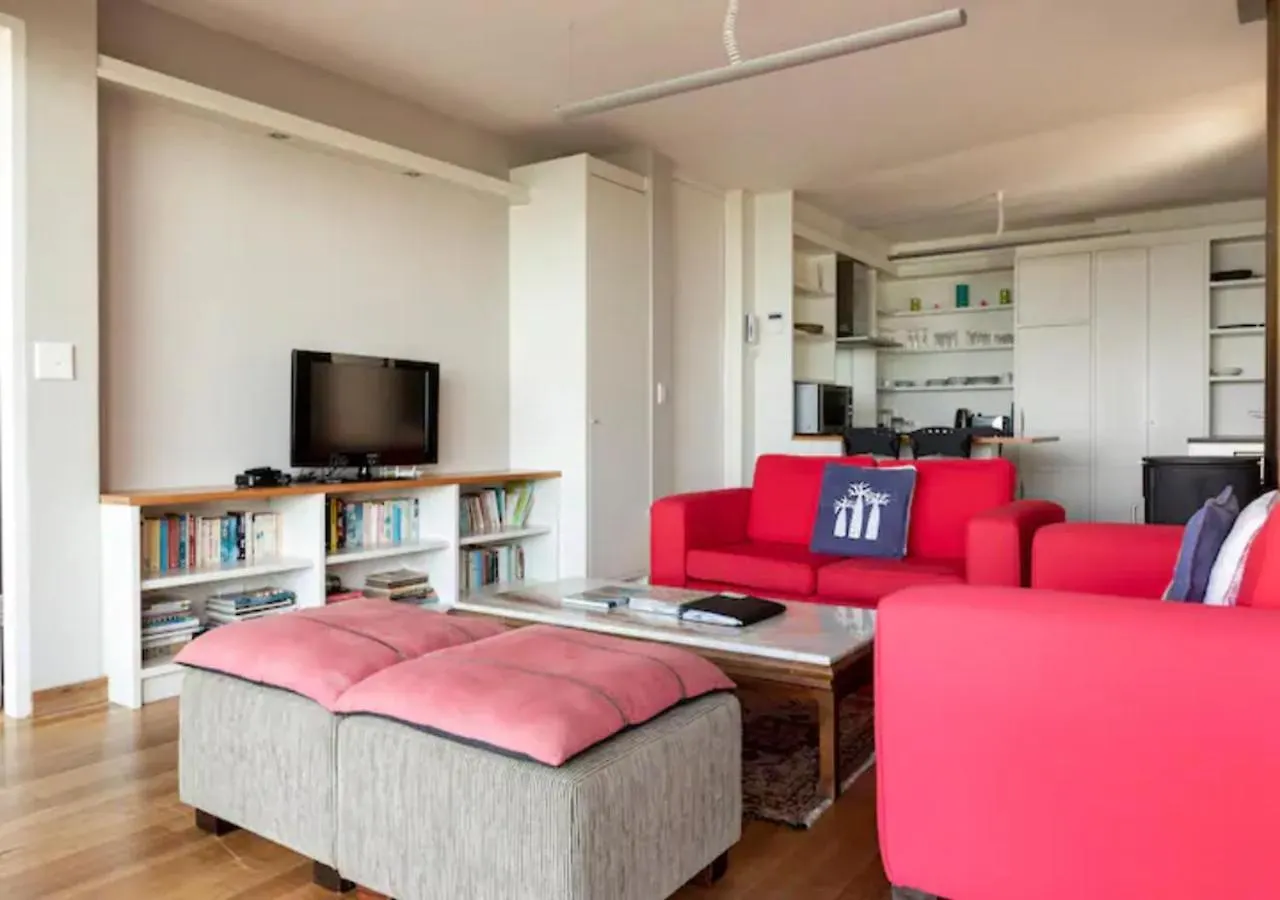 Seaview Apartment In Muizenberg
