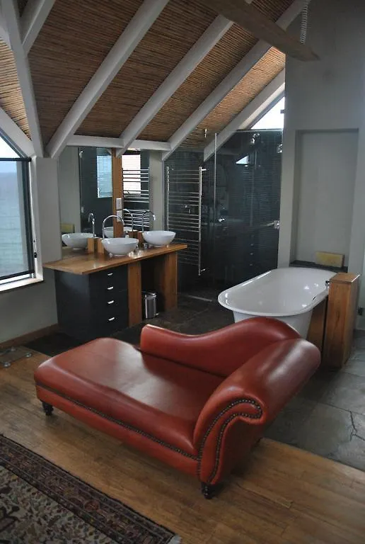 Seaview Apartment In Muizenberg